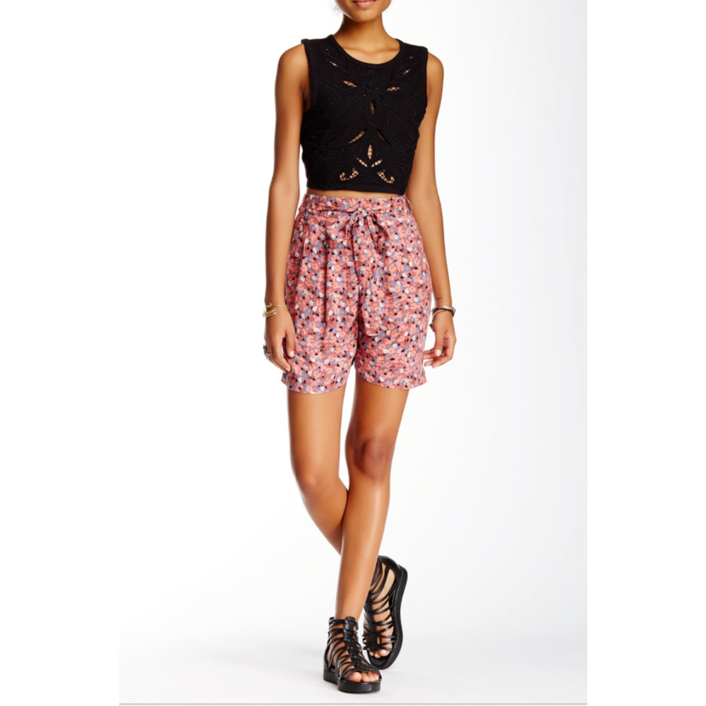 Free People Layla elasticized high waist floral shorts pink Size Small - Picture 9 of 9
